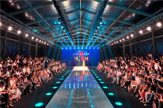 时尚根植于文化 | 2019中原国际时装周盛大开幕	MARYMA·马艳丽高级时装震撼发布