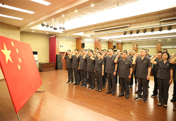 邓州人民法院开展庆“七一”系列活动