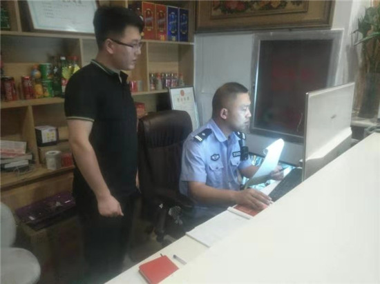 邓州西关派出所加强辖区网吧旅店业安全管理工作