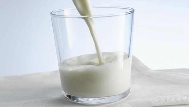 牛奶大百科：热处理工艺不同 UHT奶与巴氏奶营养无差别