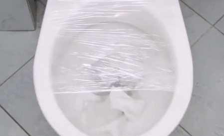 厕纸该冲掉还是扔纸篓？差别巨大 不过得因厕所管道材质而异