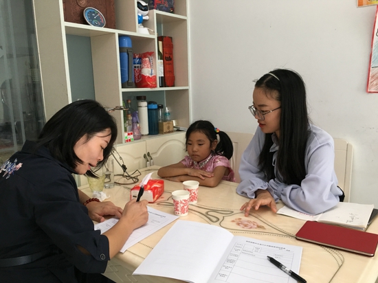 让爱，延续到家 ——郑州高新区五龙口小学组织全体教师进行家访活动