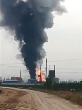 突发！新乡南云门村永大化工厂发生爆炸 伤亡不详