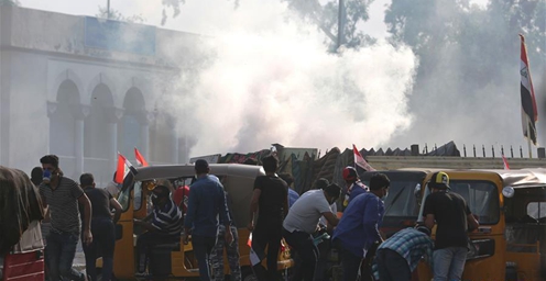 伊拉克继续发生示威抗议活动 已导致74人死亡