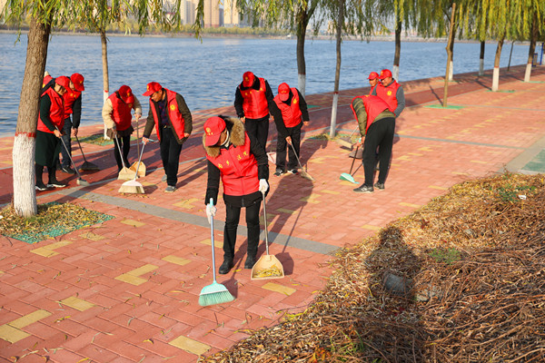 内乡法院开展“国际志愿人员日”志愿服务活动