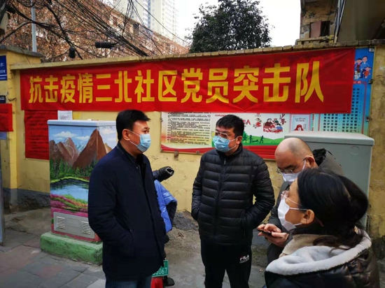 郑州市金水区委宣传部：社区防疫一线的“红色身影”