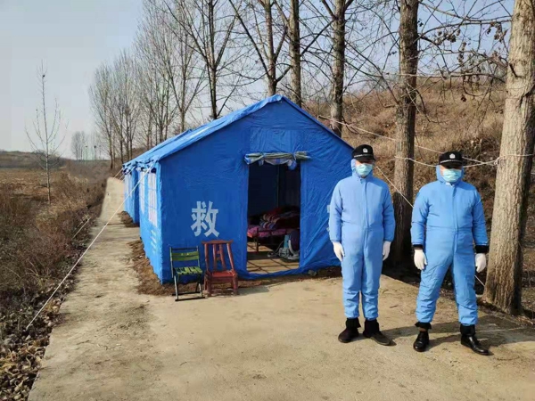 【疫情当前 警察不退】内乡公安：用奉献和担当为菊乡百姓筑牢疫情防火墙