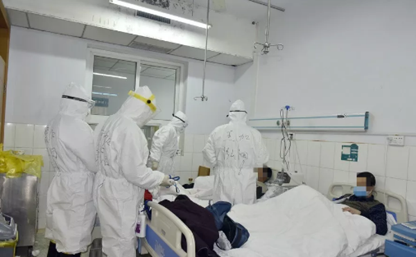 “疫”战到底——镇平县人民医院首例新冠肺炎患者治愈出院!