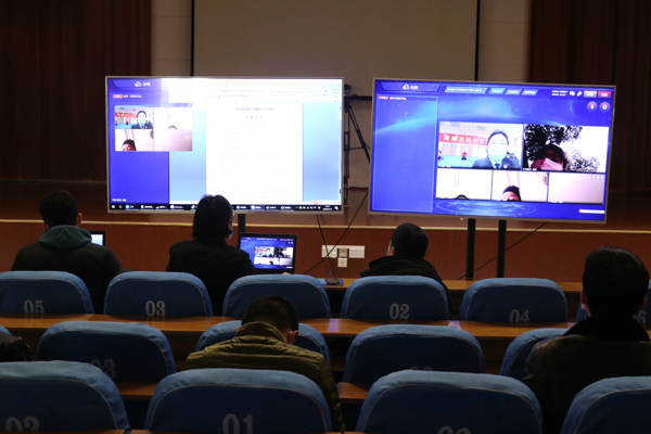 宛城区法院:同心抗疫勇担当 “云间”庭审司法忙