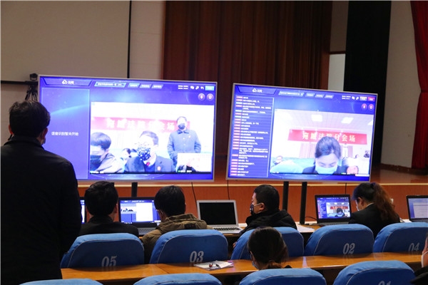 宛城区法院:同心抗疫勇担当 “云间”庭审司法忙