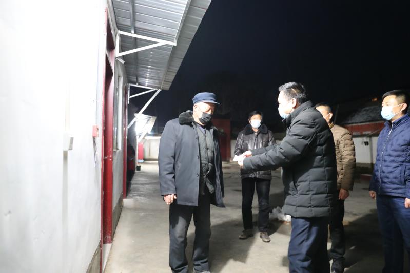 “钱不能收，心意我们收下!”——太康县委书记王国玺赞扬“五养模式”下幸福老人于照华的捐款义举