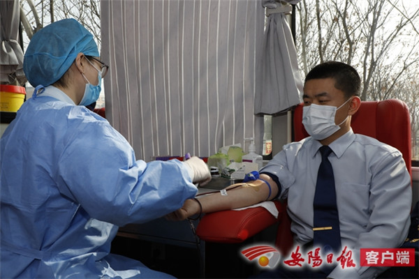 林州“蓝朋友”：乐为战“疫”献热血