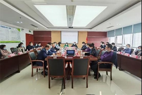 郑州市中原区委统战部搭建政企服务平台解难题