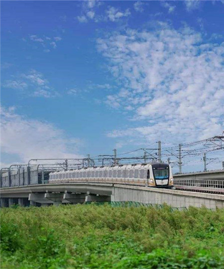 郑州全力推进高铁配套设施建设