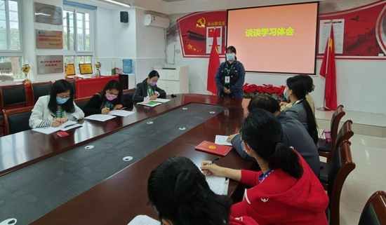 坚守平凡岗位，弘扬劳动精神——郑州高新区外国语小学党支部学习回信精神