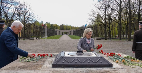 欧洲胜利日：拉脱维亚举行活动纪念二战胜利75周年