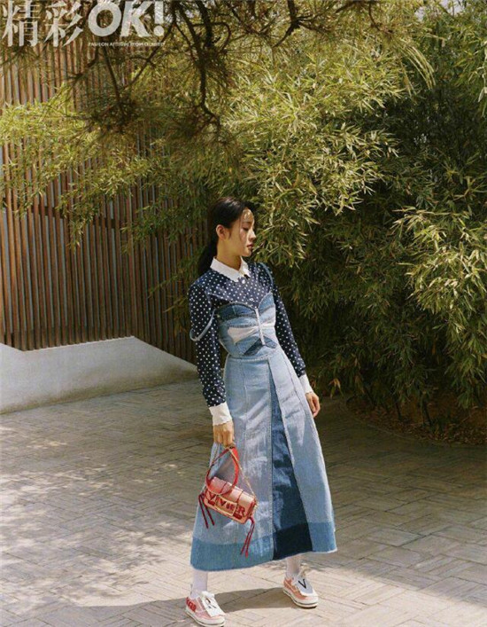 张佳宁夏日复古庭院风主题时尚大片曝光 清爽造型演绎夏日个性