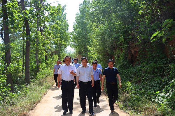 新郑郑银村镇银行：践行社会责任担当 助力决胜脱贫攻坚