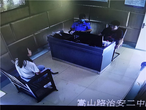 郑州警方一网打尽3名感情骗子“酒托女” 百元酒水被卖数千元