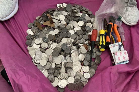 把“充电箱”当自家“储钱罐” 3名在校生多次“取钱”被抓获