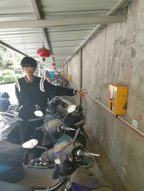 把“充电箱”当自家“储钱罐” 3名在校生多次“取钱”被抓获