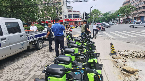 严查！漯河依法对“空降”共享电单车进行查处！