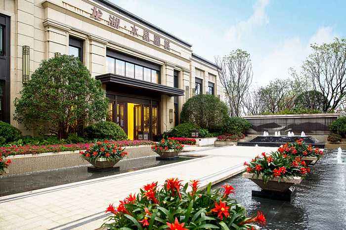 龙湖地产:未来不排除与其他地铁公司签订协议