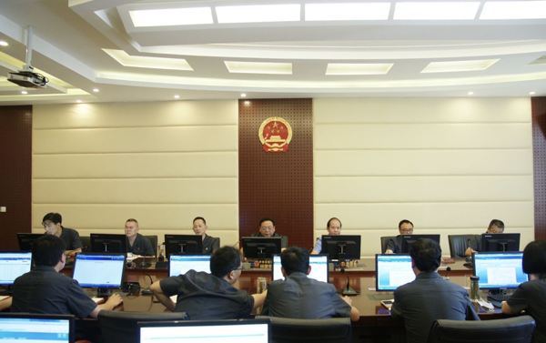 邓州市法院主动接受法律监督邀请检察长列席审判委员会