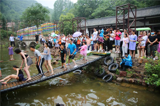 洛阳龙潭大峡谷景区丨第三届浪漫泼水节激情开泼！