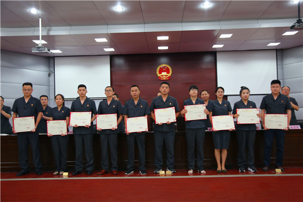 镇平县法院召开2020年上半年工作总结会