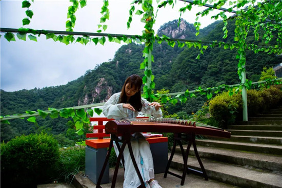 尧山清凉之旅， 嬉戏于山水之间