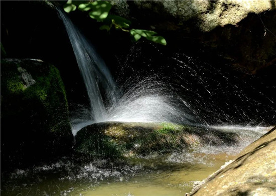 尧山清凉之旅， 嬉戏于山水之间