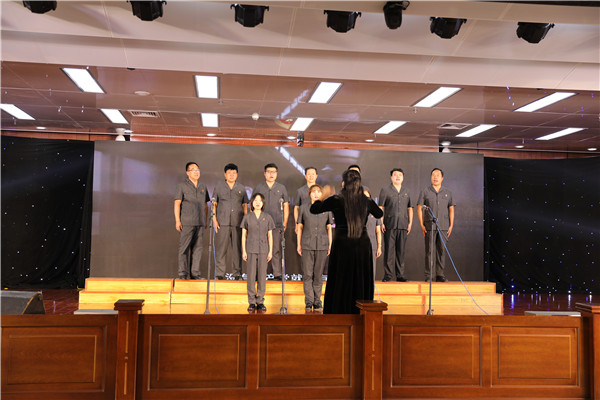传承红色经典 歌唱伟大祖国——新野法院举行迎国庆合唱比赛