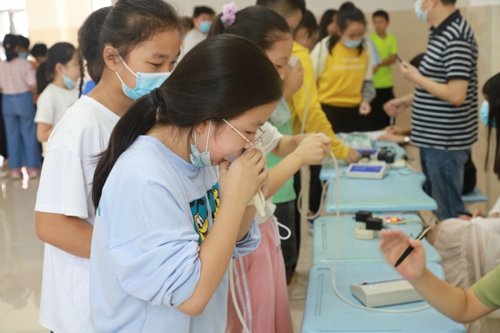 强身健体促成长 郑州市新柳路小学顺利召开学生体质健康达标运动会