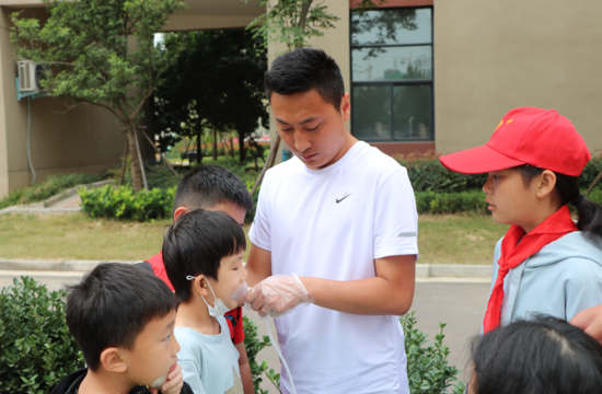增强体质 快乐运动 ——郑州市西悦城第一小学举行体育达标运动会