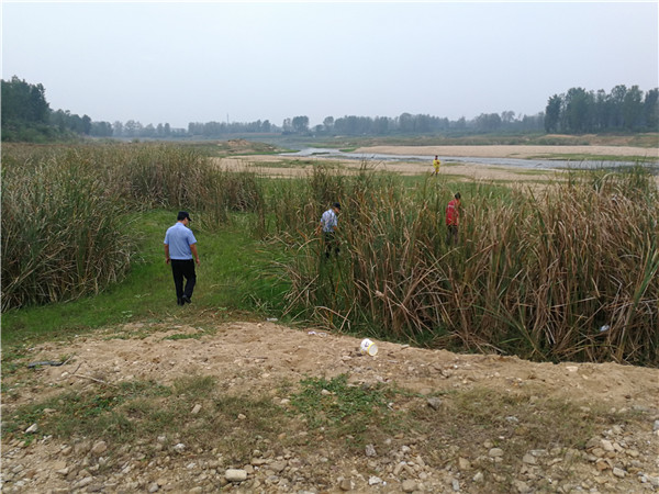 桐柏:民警助力找黄牛 多方寻找解民忧