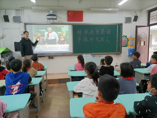 郑州管城区南学街小学开展“传承红色基因  争做时代新人”主题教育活动
