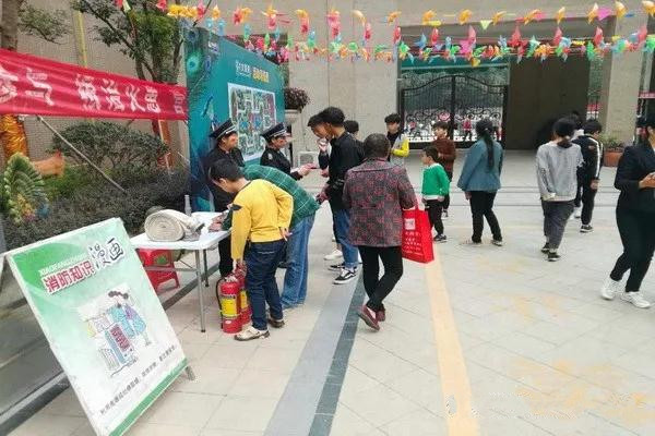 南阳消防支队“以小促大” 全力做好秋冬季消防宣传