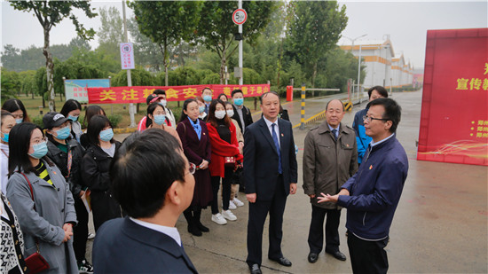 “仓廪实 天下安” 郑州市互联网行业党委举办粮食安全宣传教育活动