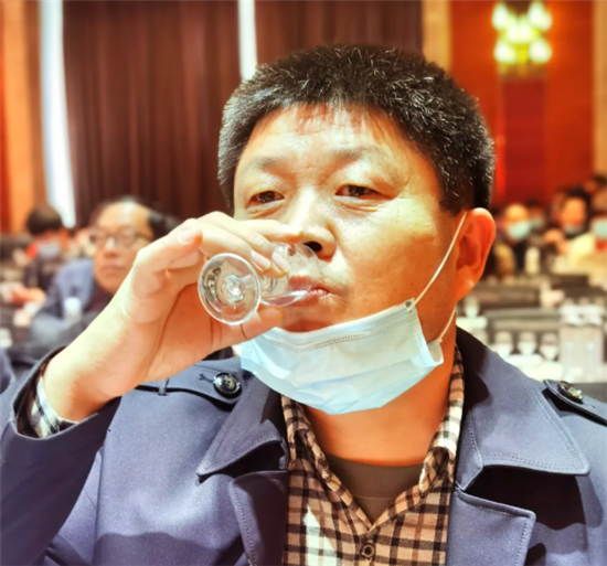 豫酒文化行丨宋河酒业携主力产品礼遇天鹅之城