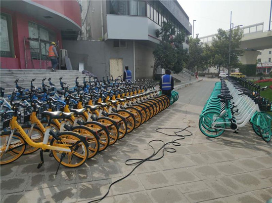 郑州市南阳路街道办事处开展“共享单车”专项整治行动  全面提升市容环境秩序