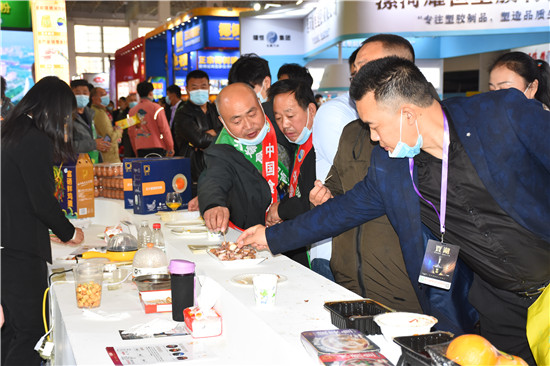 “爆款”来袭！正大食品超高人气亮相中国（漯河）食品博览会