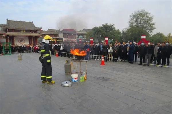南阳各地政府纷纷举行“119”消防宣传月活动启动仪式