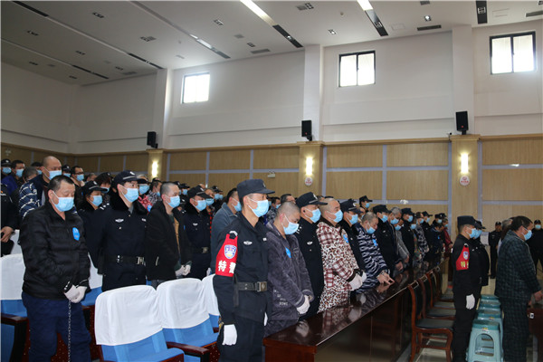 南召县法院公开宣判一起66人重大涉黑案