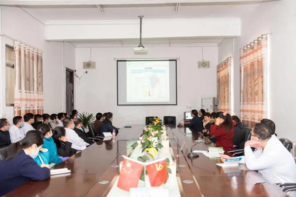 郑州大学第一附属医院对唐河县人民医院开展人才智力“一对一”结对帮扶专项行动