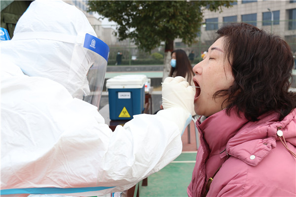 新野县开展全员新冠肺炎病毒核酸检测应急演练