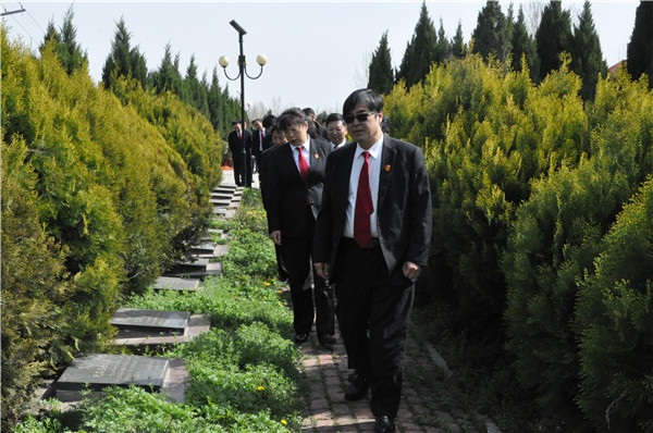 南阳卧龙区法院:受红色洗礼 筑初心使命