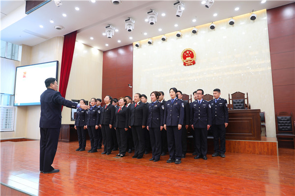 内乡县法院开展“忠诚颂”红歌大合唱