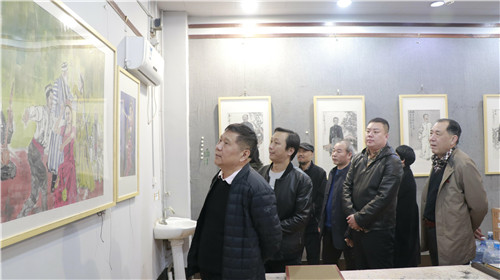 百年回望红色经典——郭建明国画作品展在郑州举行