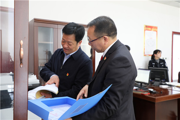 新野县委常委、组织部部长黄慧到县法院调研指导队伍教育整顿工作